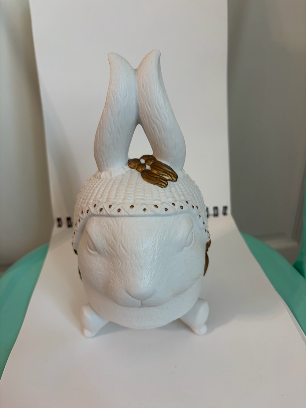 Anthropologie Ceramic Rabbit Bunny Candle Jar Holder Vanilla Juniper